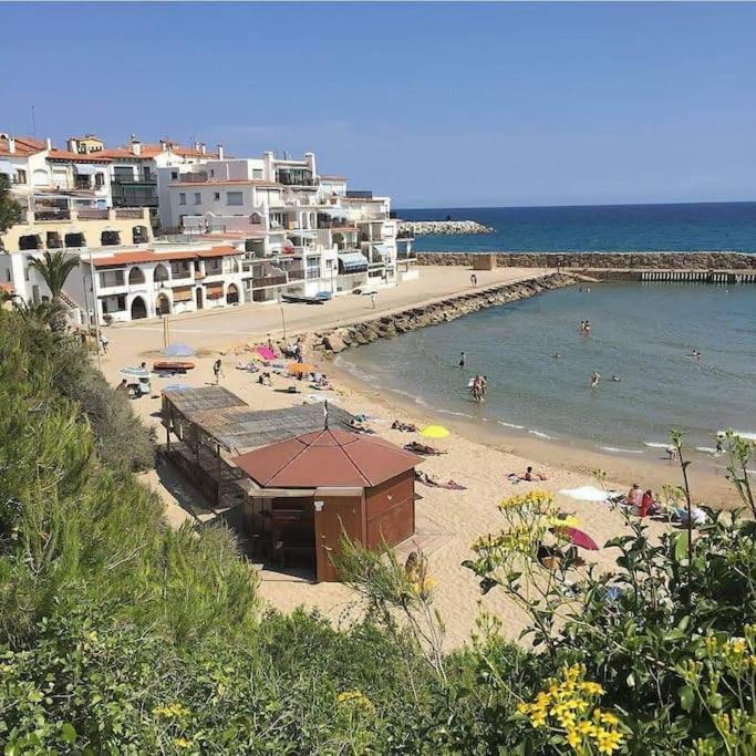 Apart Frente Al Mar Mediterraneo Lägenhet Roda de Bará Exteriör bild