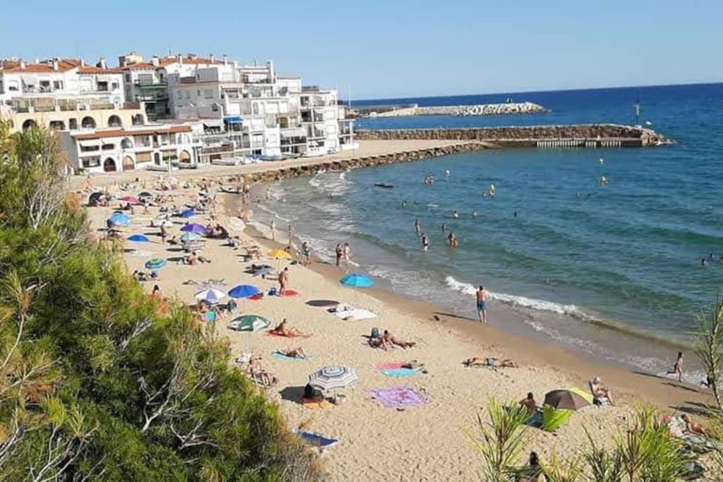 Apart Frente Al Mar Mediterraneo Lägenhet Roda de Bará Exteriör bild